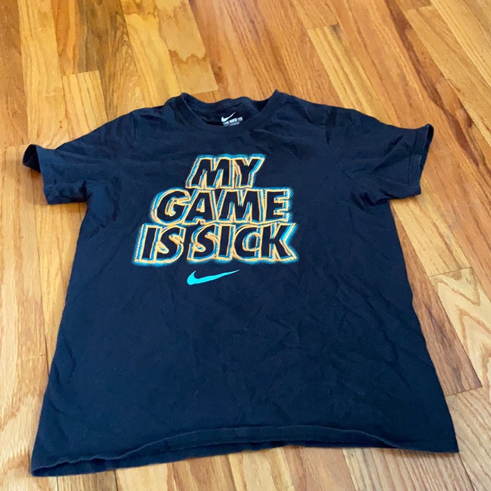 VGUC Nike Tee Shirt for Boys